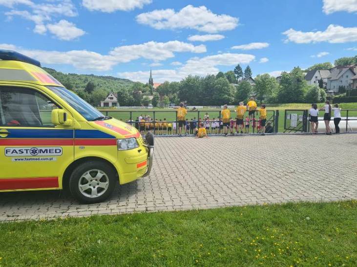 2 Czerwiec zawody lekkoatletyczne szkół – zabezpieczenie medyczne