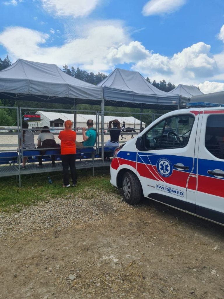 Drugi dzień zawodów konnych – zabezpieczenie medyczne